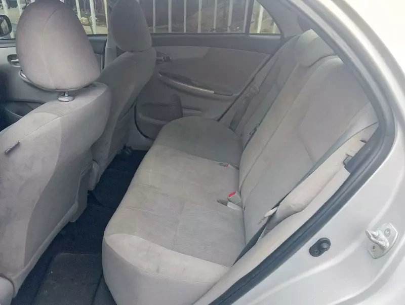 Toyota Corolla   - 2012