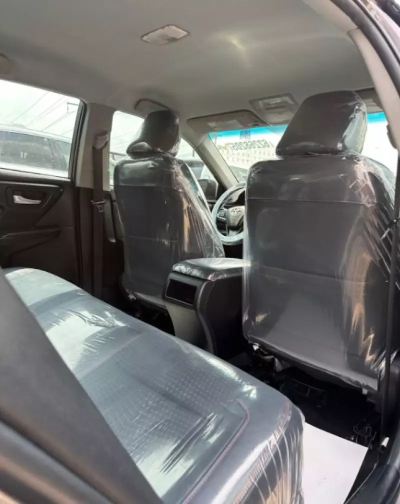 Toyota Camry   - 2015