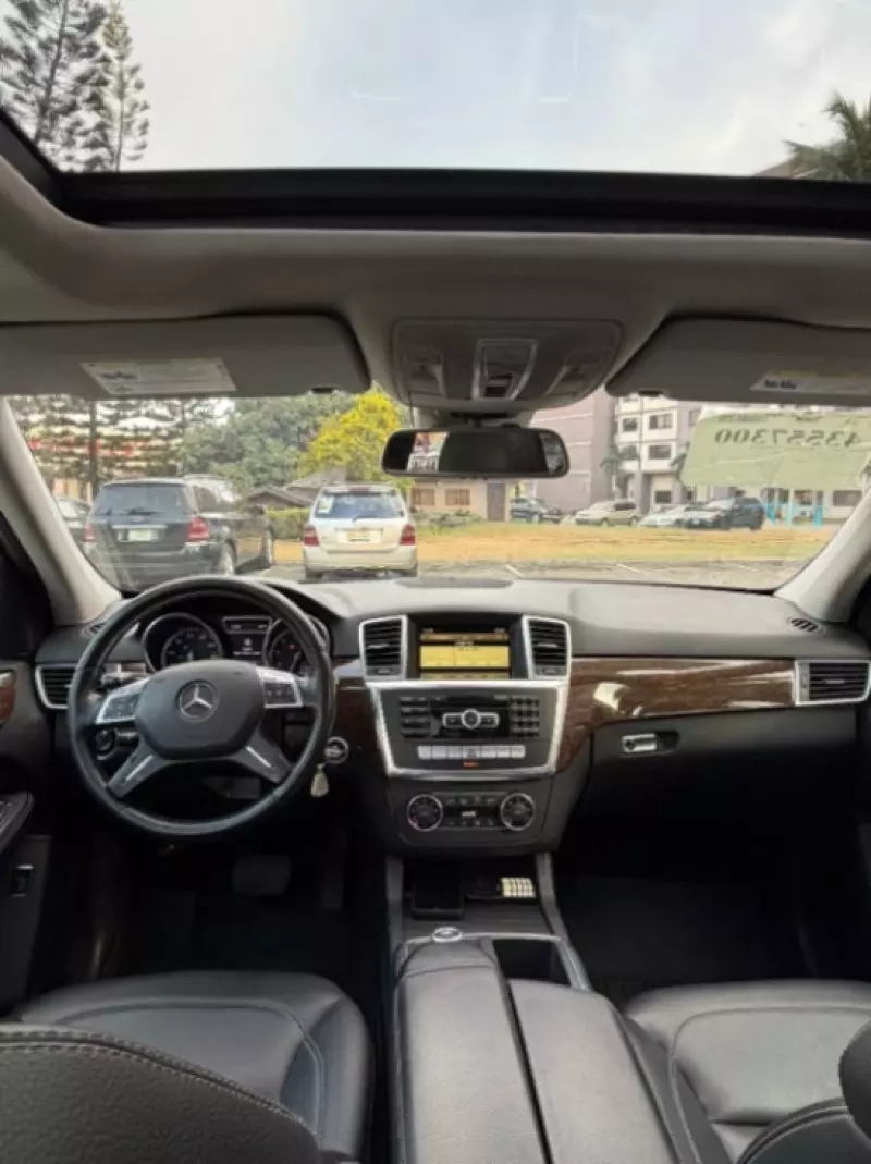 Mercedes-Benz ML-Class   - 2012