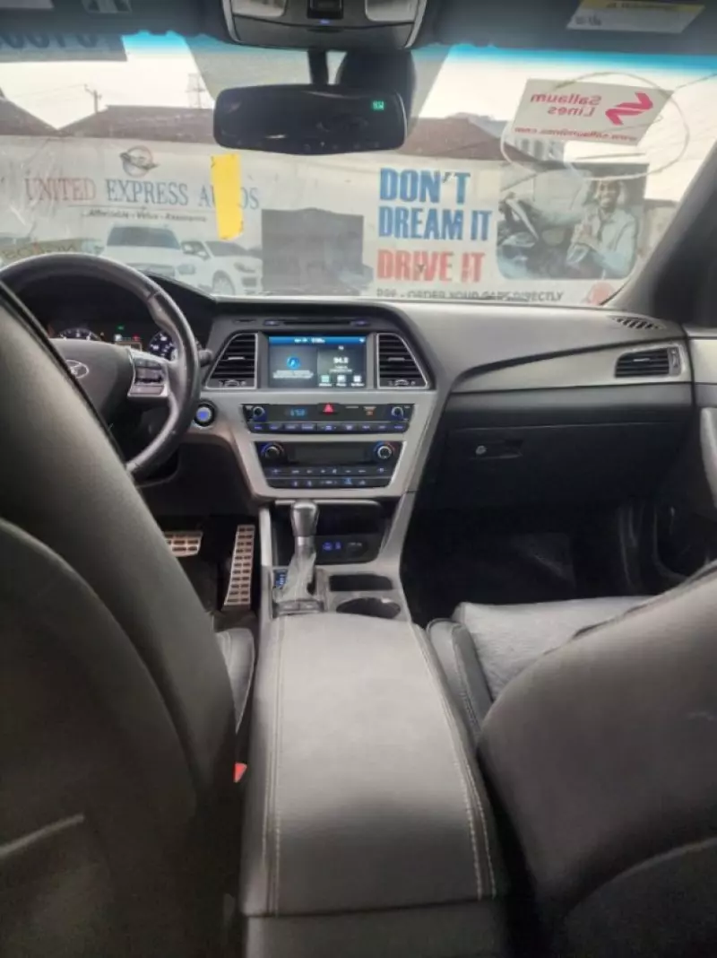 Hyundai Sonata   - 2015