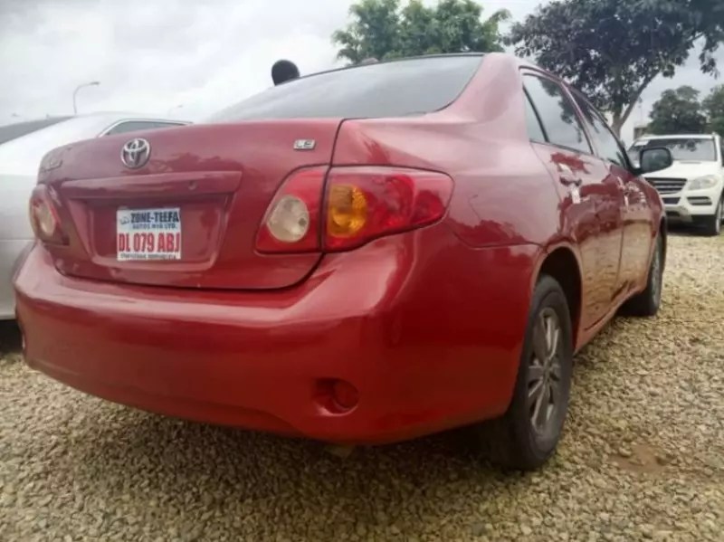 Toyota Corolla - 2009