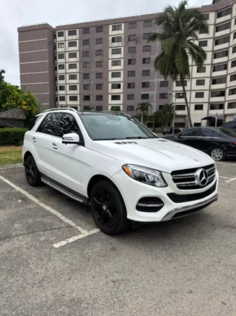 Mercedes-Benz GLE 350   - 2016