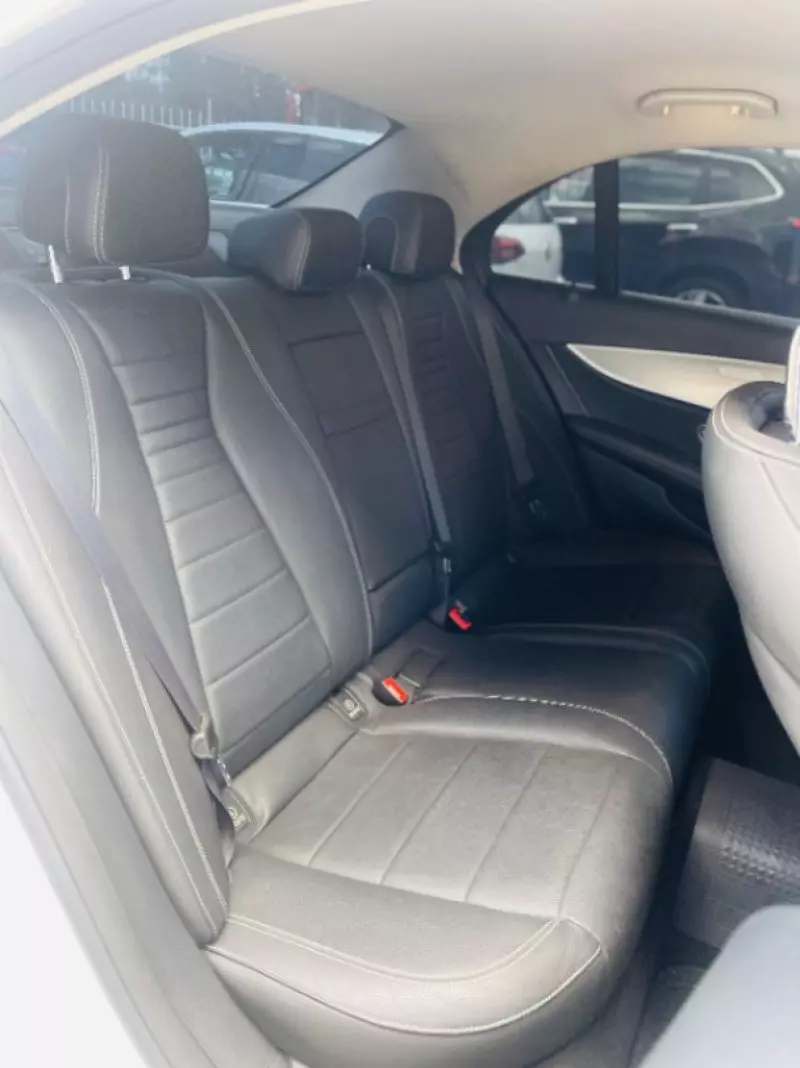 Mercedes-Benz E 200   - 2018