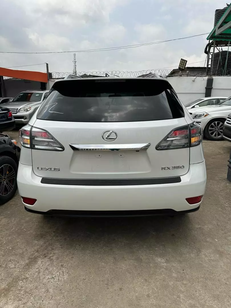 Lexus RX 350   - 2010