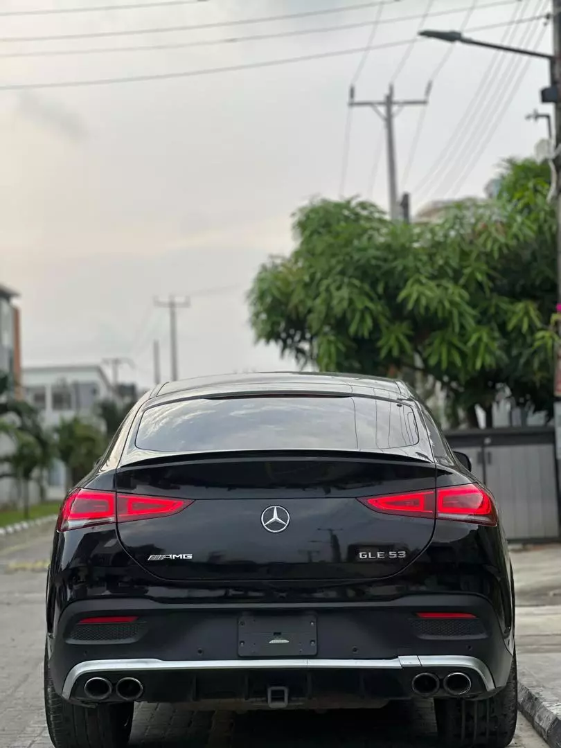 Mercedes-Benz GLE 53 AMG   - 2021