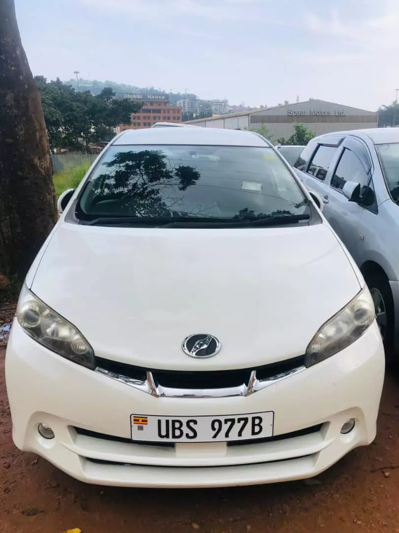 Toyota Wish   - 2009