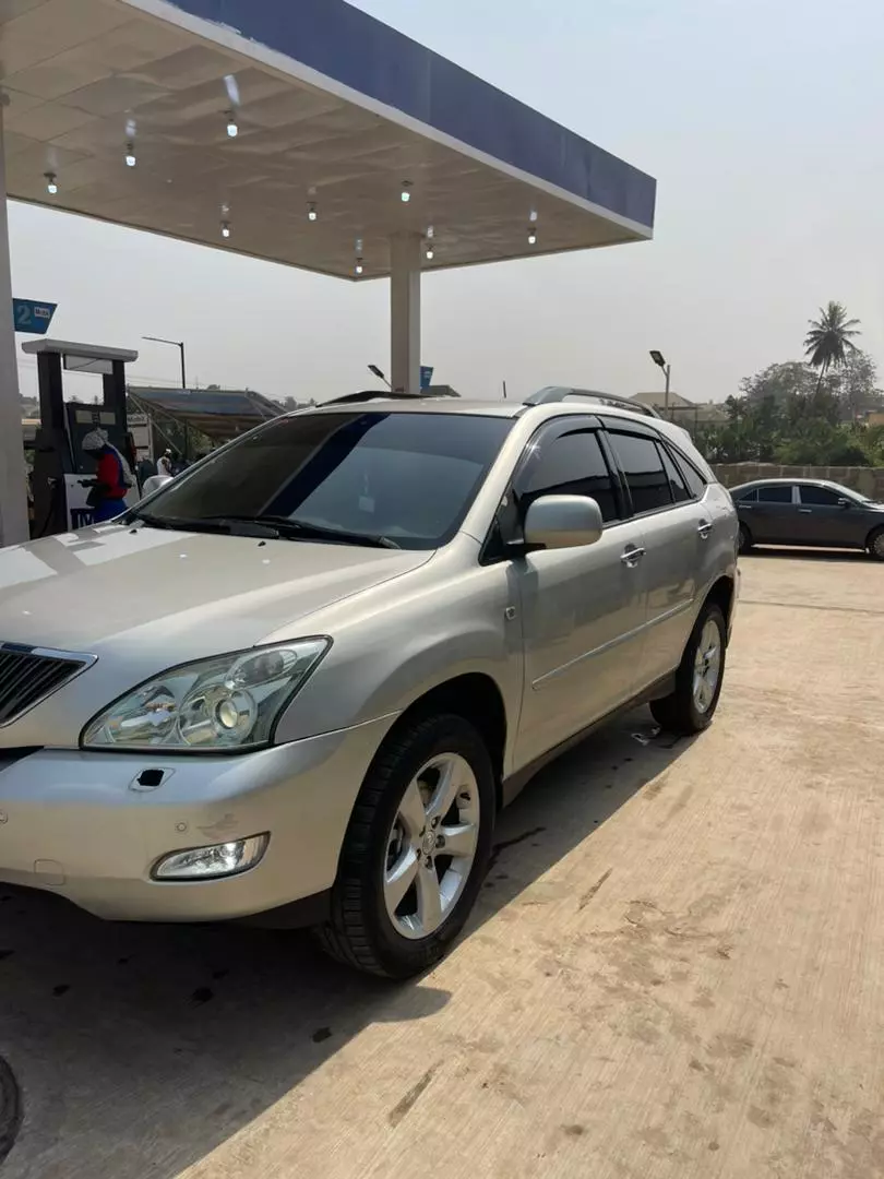 Lexus RX 330   - 2005