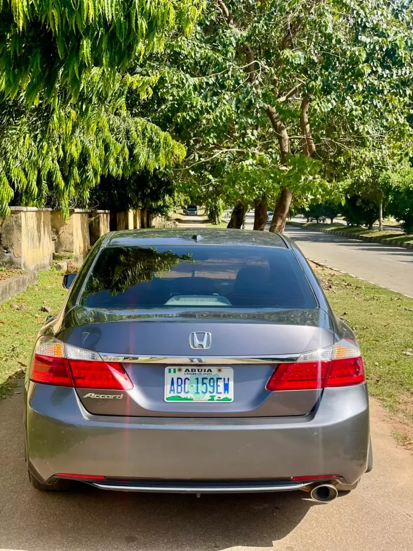 Honda Accord   - 2013