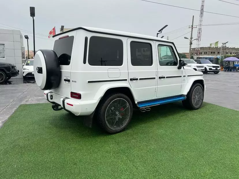 Mercedes-Benz G63 AMG   - 2022