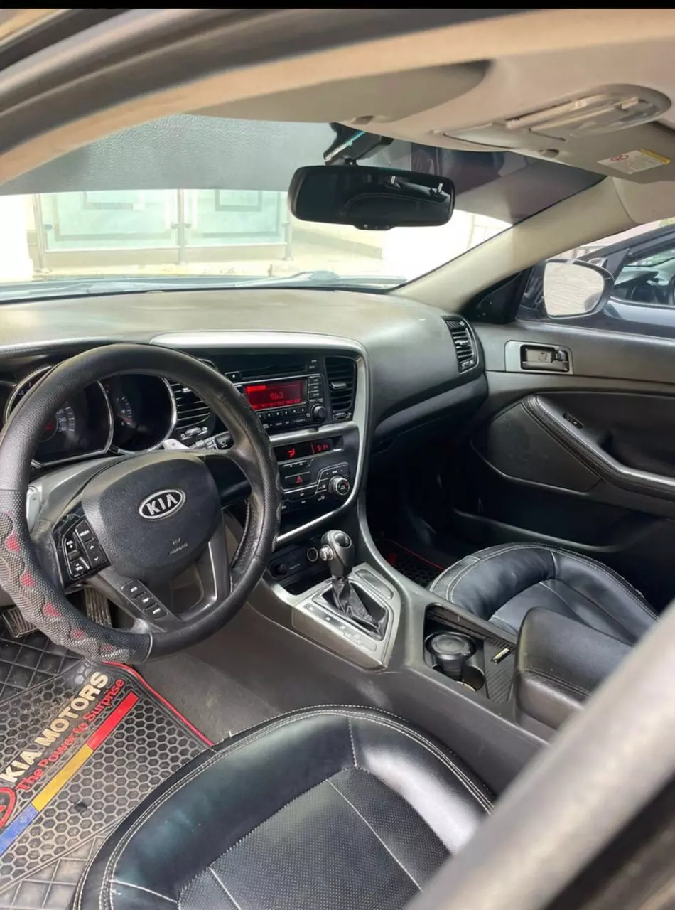 KIA Optima   - 2012