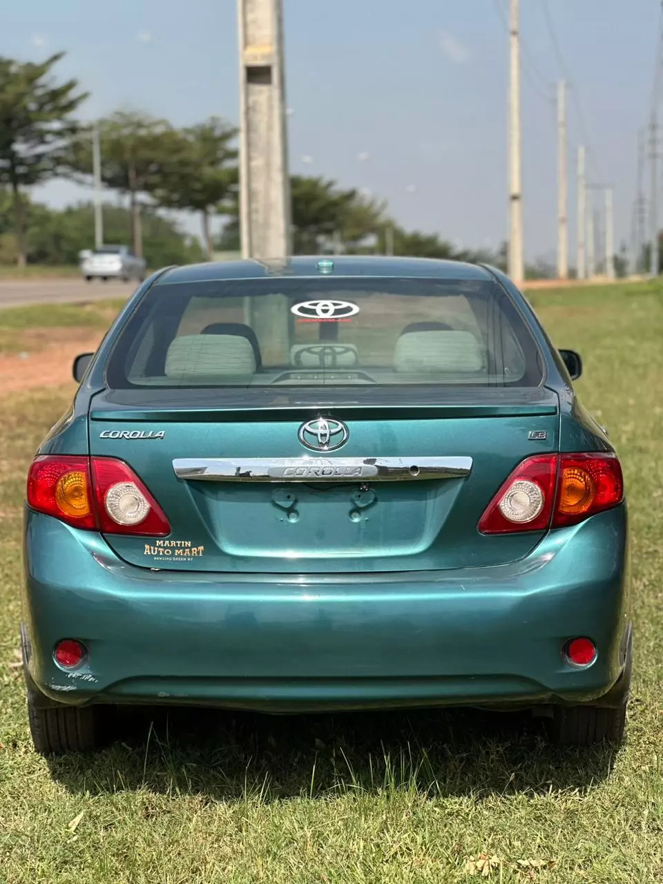 Toyota Corolla   - 2009