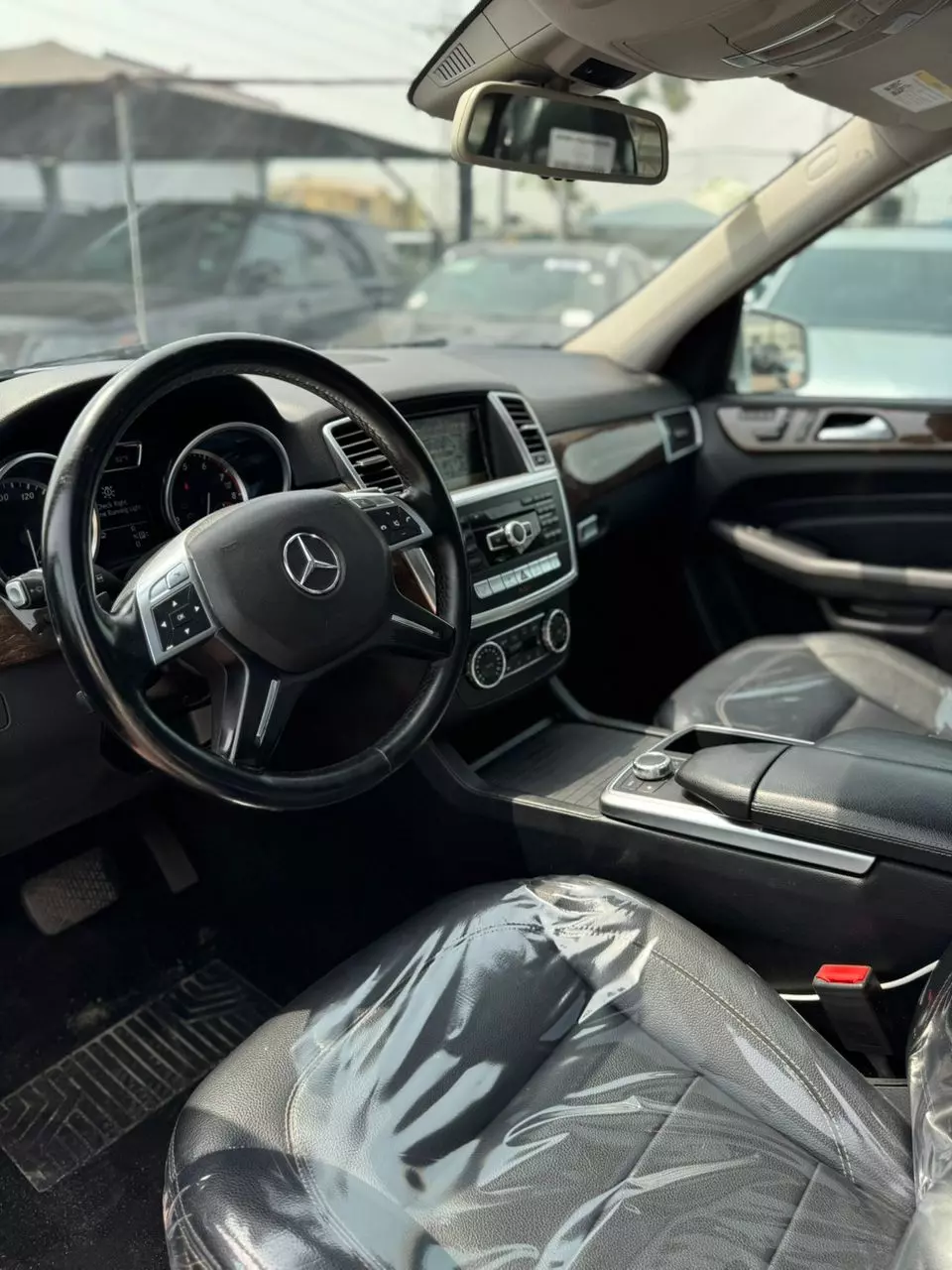 Mercedes-Benz ML 350   - 2012