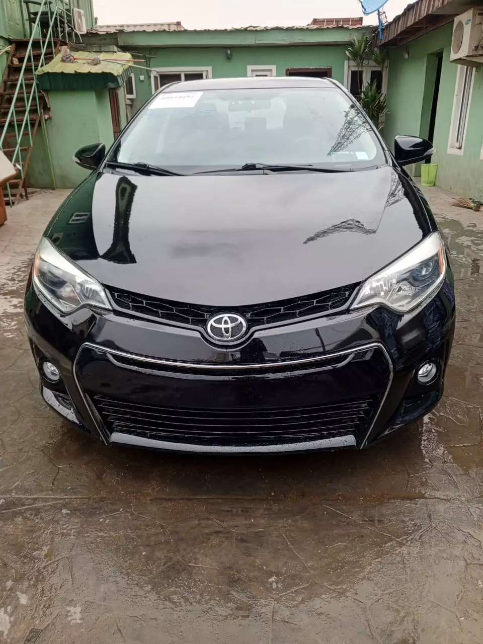 Toyota Corolla   - 2015