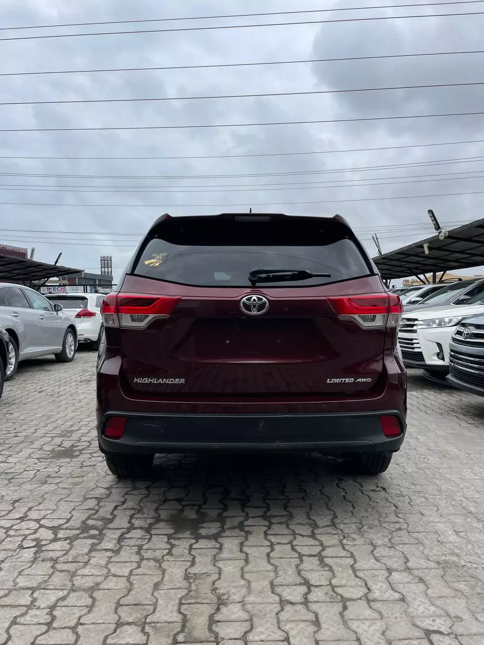 Toyota Highlander   - 2015