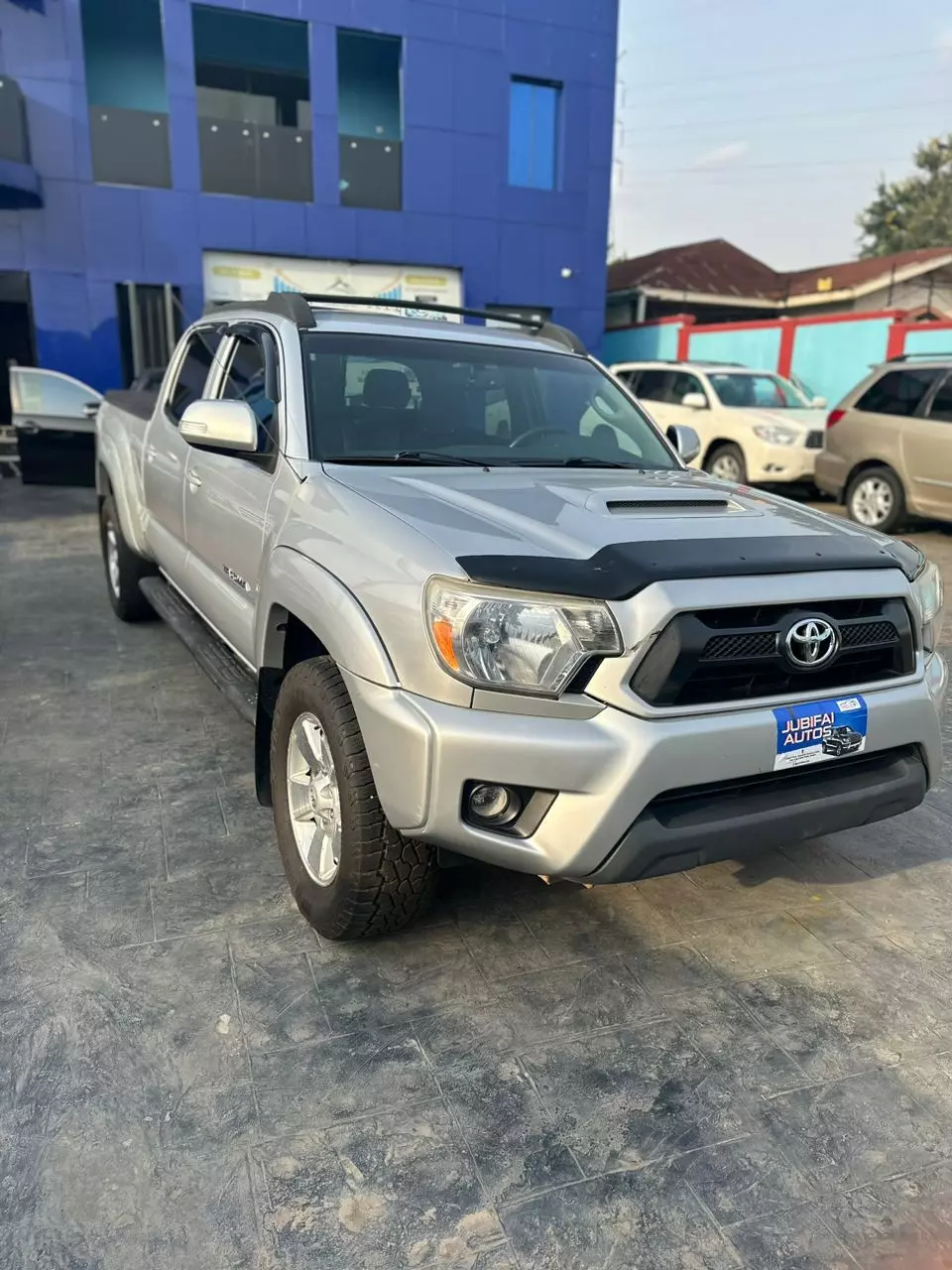 Toyota Tacoma   - 2013